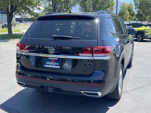 Used 2023 Volkswagen Atlas SE w/ Panoramic Sunroof Package AWD/4WD image 8