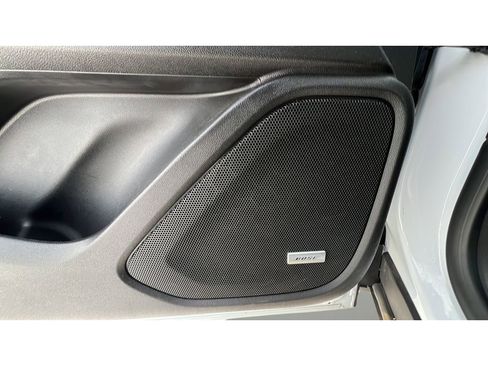 Used 2021 GMC Terrain SLT w/ Infotainment Package II image 19