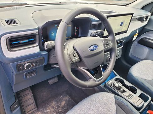 New 2025 Ford Maverick XLT w/ XLT Luxury Package AWD/4WD image 13