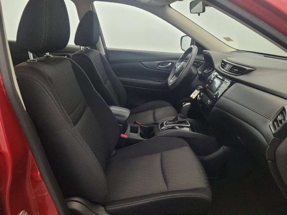 Used 2017 Nissan Rogue S AWD/4WD image 21