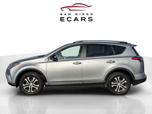 Used 2017 Toyota RAV4 LE w/ Carpet Mat Package image 8