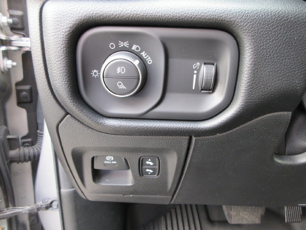 Used 2020 RAM 1500 Rebel w/ Rebel Level 2 Equipment Group AWD/4WD image 24
