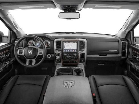 Used 2017 RAM 1500 Laramie w/ Convenience Group image 8