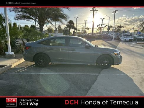 Used 2025 Honda Civic Sport image 5