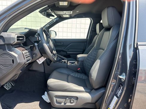 New 2026 Toyota 4Runner TRD Sport Premium AWD/4WD image 4