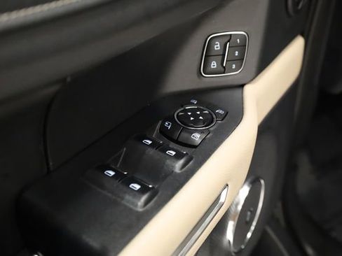 Used 2024 Ford Expedition Max Limited image 18