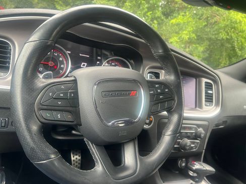 Used 2022 Dodge Charger R/T RWD image 31