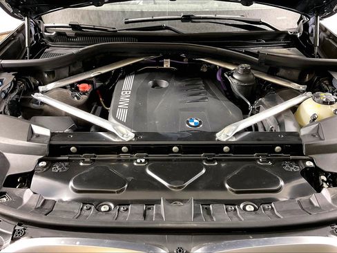 Certified 2023 BMW X7 xDrive40i w/ Premium Package image 28