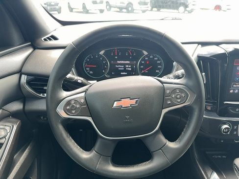 Used 2023 Chevrolet Traverse LT w/ LPO, Cargo Package AWD/4WD image 11