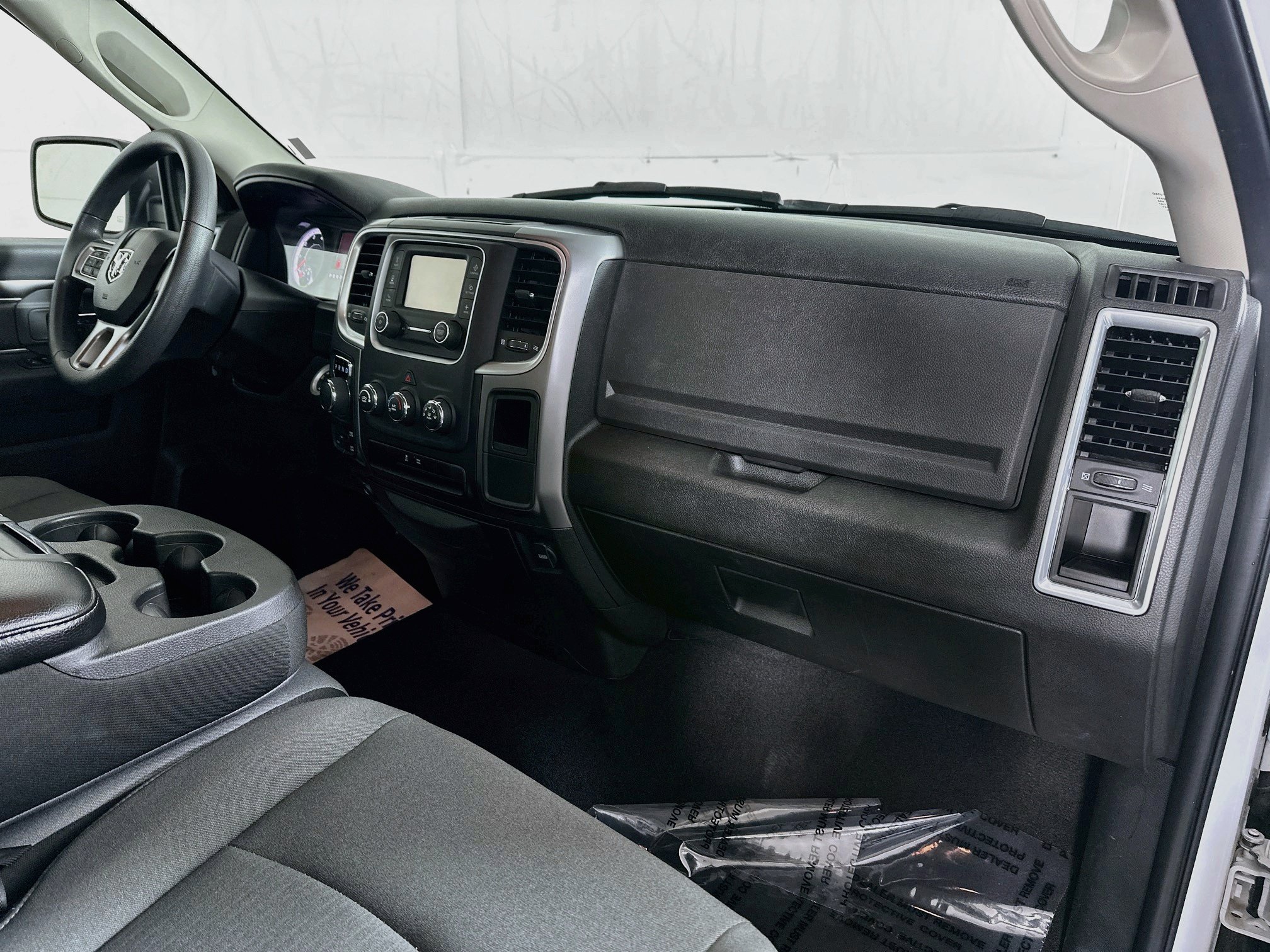 Used 2024 RAM 1500 Classic SLT AWD/4WD image 26