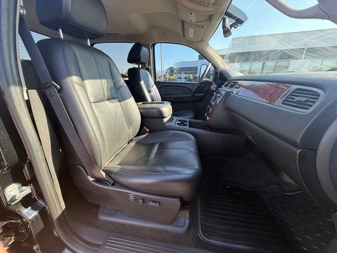 Used 2008 Chevrolet Silverado 3500 LTZ AWD/4WD image 17