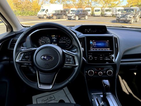 Used 2023 Subaru Crosstrek 2.0i Premium image 15