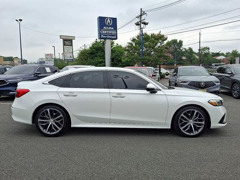 Used 2024 Honda Civic Touring image 8