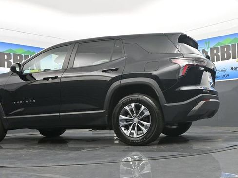 Used 2025 Chevrolet Equinox LT image 20
