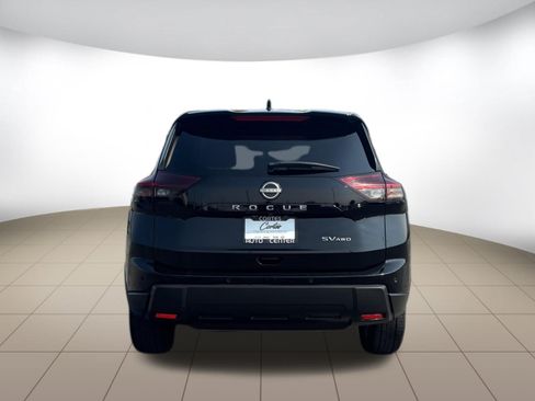 Used 2024 Nissan Rogue SV AWD/4WD image 5