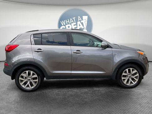 Used 2014 Kia Sportage LX FWD image 2