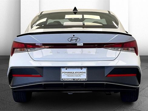 Certified 2025 Hyundai Elantra Sport w/ Cargo Package image 4