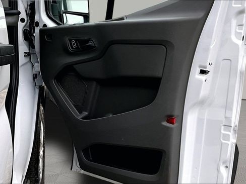 Certified 2024 Ford Transit 350 XLT image 24