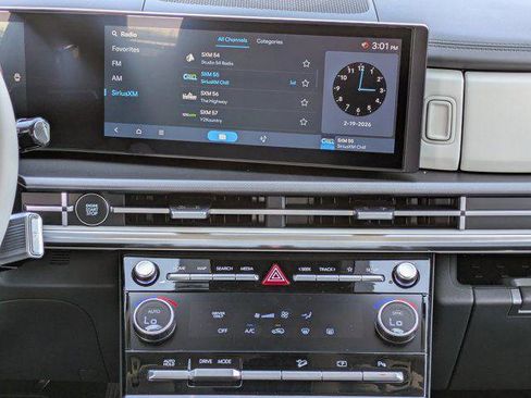 New 2026 Hyundai Santa Fe SE image 12