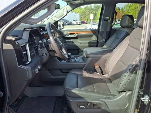 Used 2023 GMC Sierra 1500 Denali AWD/4WD image 10