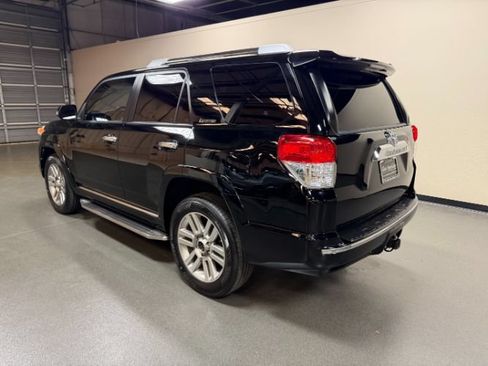 Used 2012 Toyota 4Runner Limited AWD/4WD image 2
