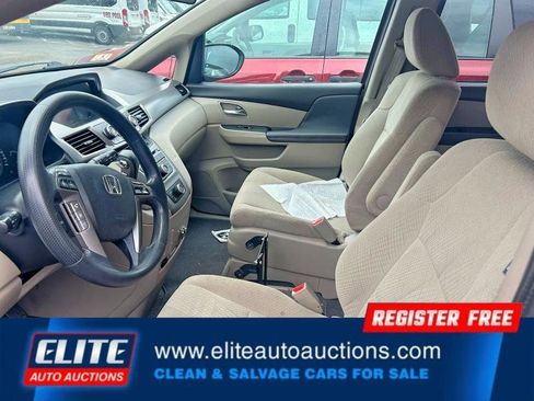Used 2016 Honda Odyssey LX image 17