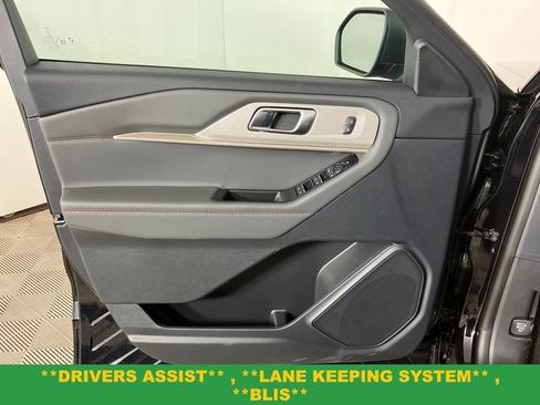 New 2026 Ford Explorer Active RWD image 15