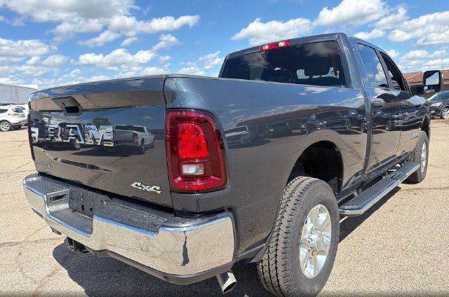 Used 2025 RAM 2500 Big Horn AWD/4WD image 8