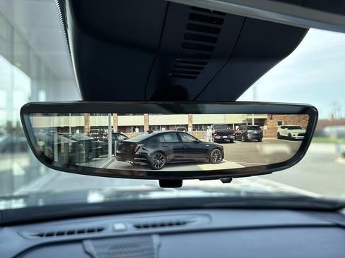 Used 2026 Buick Enclave Avenir w/ Super Cruise Package AWD/4WD image 54