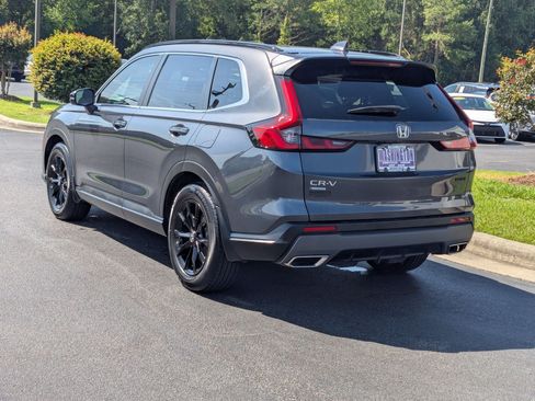 Used 2024 Honda CR-V Sport image 7