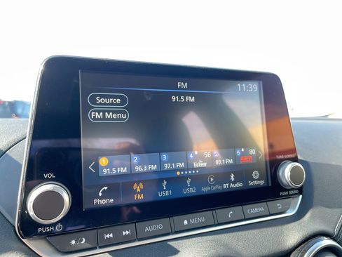 Used 2023 Nissan Sentra SV image 30