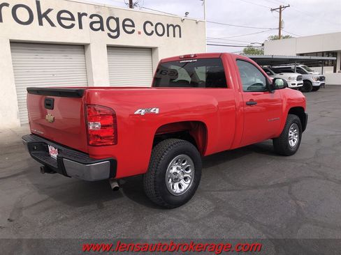 Used 2013 Chevrolet Silverado 1500 W/T AWD/4WD image 9