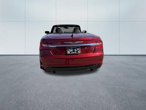 Used 2013 Chrysler 200 S FWD image 3