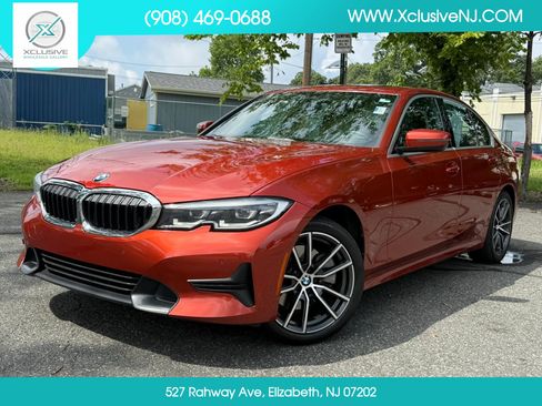 Used 2021 BMW 330i xDrive Sedan w/ Convenience Package AWD/4WD image 1
