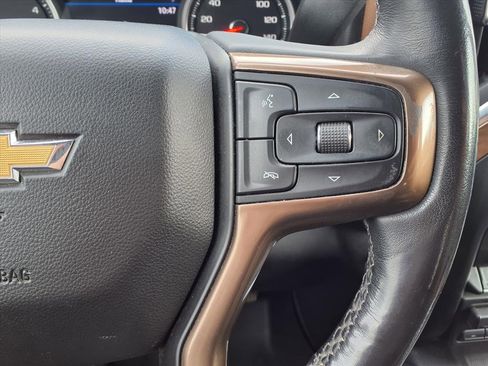 Used 2020 Chevrolet Silverado 2500 High Country w/ Technology Package image 26