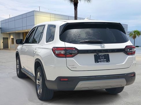Used 2023 Honda Pilot EX-L image 4