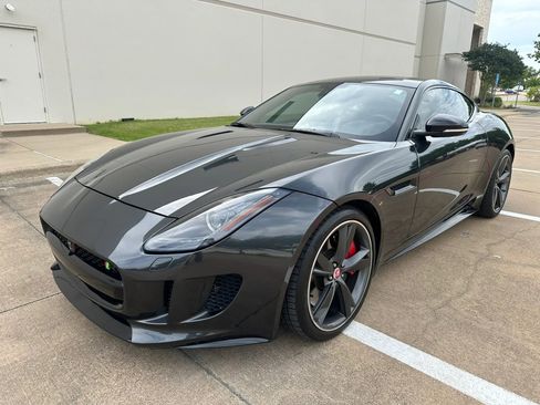 Used 2015 Jaguar F-TYPE R RWD image 1