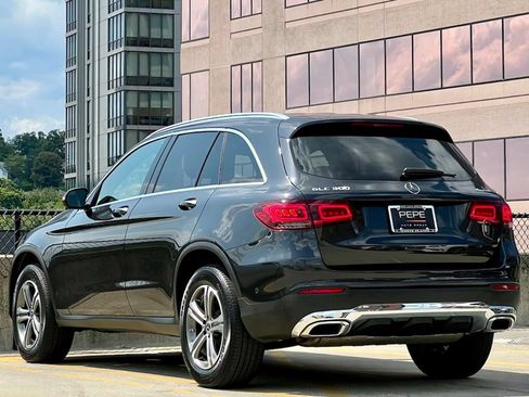 Certified 2022 Mercedes-Benz GLC 300 4MATIC image 6