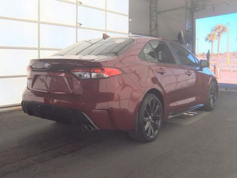 Used 2024 Toyota Corolla SE image 4