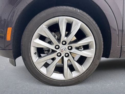 Used 2023 Buick Envision Avenir image 11