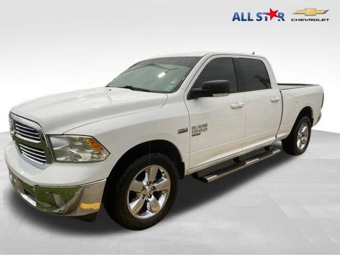 Used 2019 RAM 1500 Big Horn RWD image 1