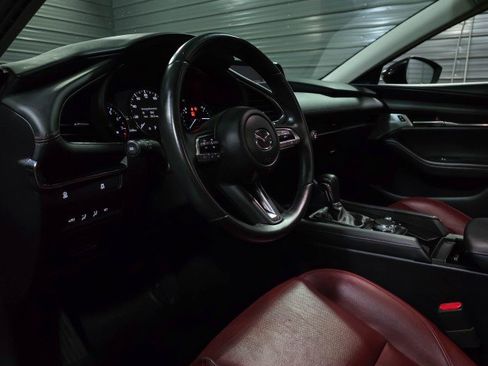 Used 2022 MAZDA MAZDA3 s FWD image 10