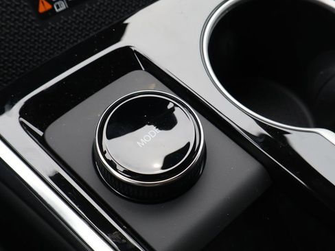 New 2026 Chevrolet Equinox LT w/ Convenience Package II image 31