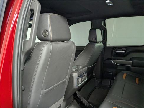 Used 2021 GMC Sierra 1500 AT4 w/ AT4 Preferred Package image 32