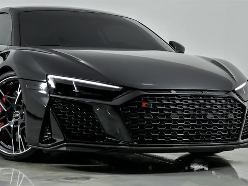 Used 2022 Audi R8 V10 performance AWD/4WD image 3