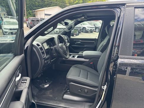 New 2025 RAM 1500 Big Horn image 6