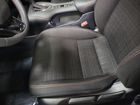 Used 2024 Honda HR-V Sport image 18