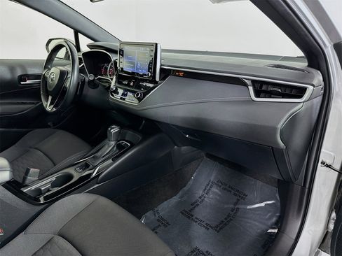 Certified 2022 Toyota Corolla SE image 28