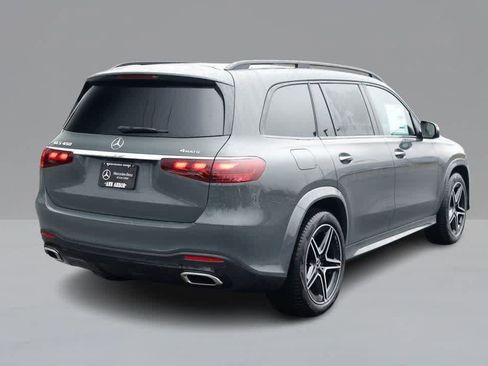 Used 2026 Mercedes-Benz GLS 450 4MATIC image 5