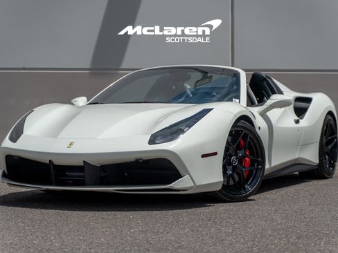 Used 2017 Ferrari 488 Spider RWD image 2